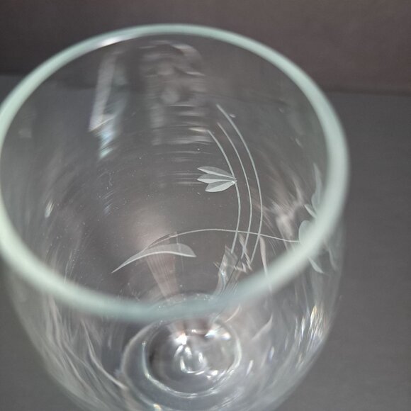 Etched Floral Fluted Champagne Glass Clear Vintage Stemware Elegant Toasting 8" - Picture 2 of 14